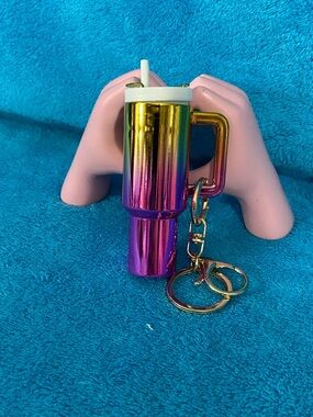 Rainbow Metallic Tumbler Keychain - Multicolor